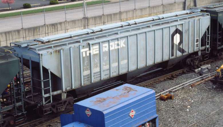 CNW #752383 (ex_Rock) in Altoona, PA on May 17 1989.  Photo by Karl Geffchen, courtesy of http://www.rr-fallenflags.org/